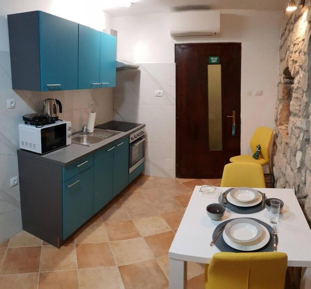 House Batisacco *