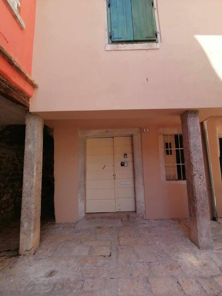 Apartment House Batisacco *